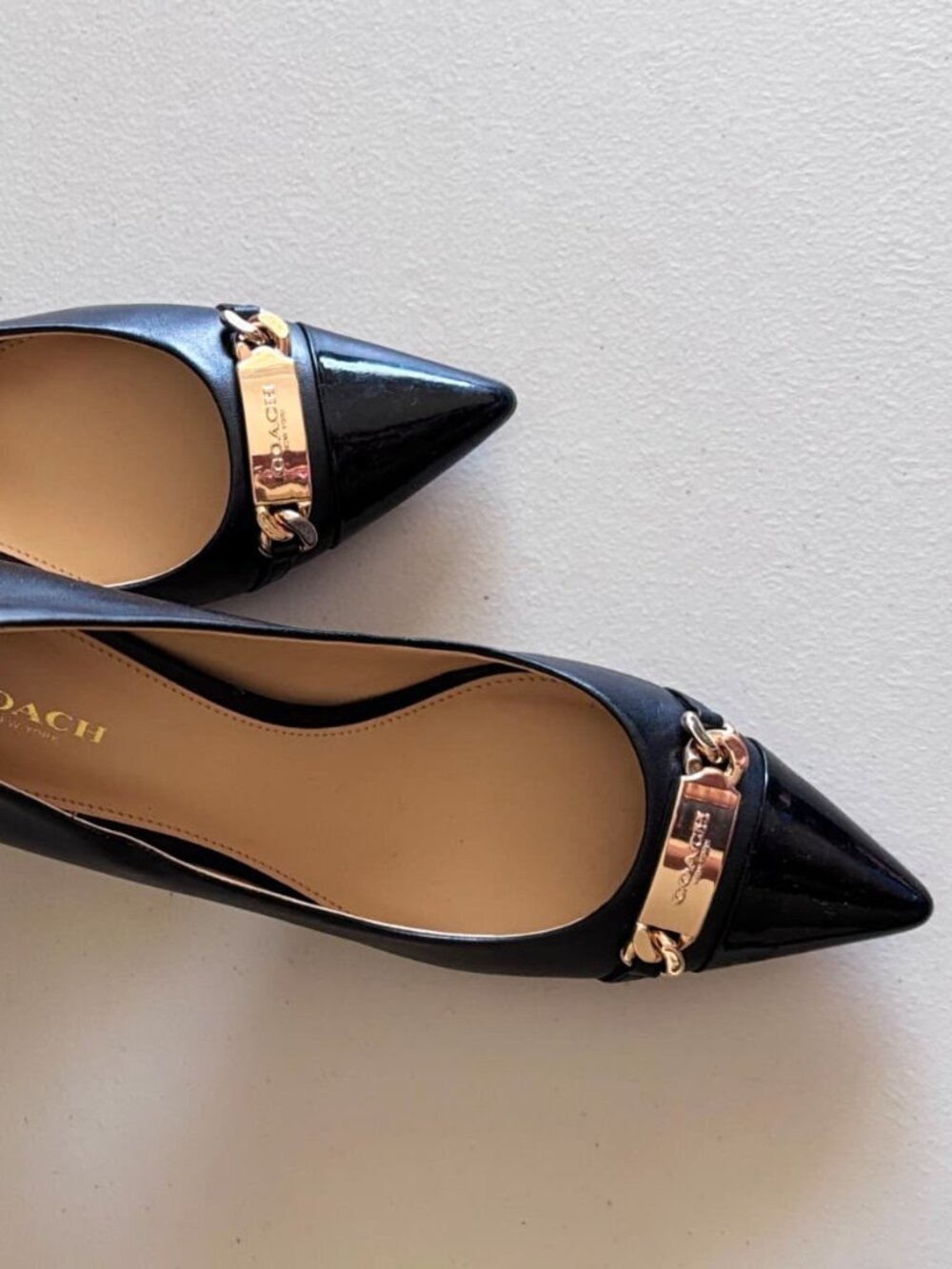 Coach Bowery Pump Size 8.5B - Picture 2 of 5